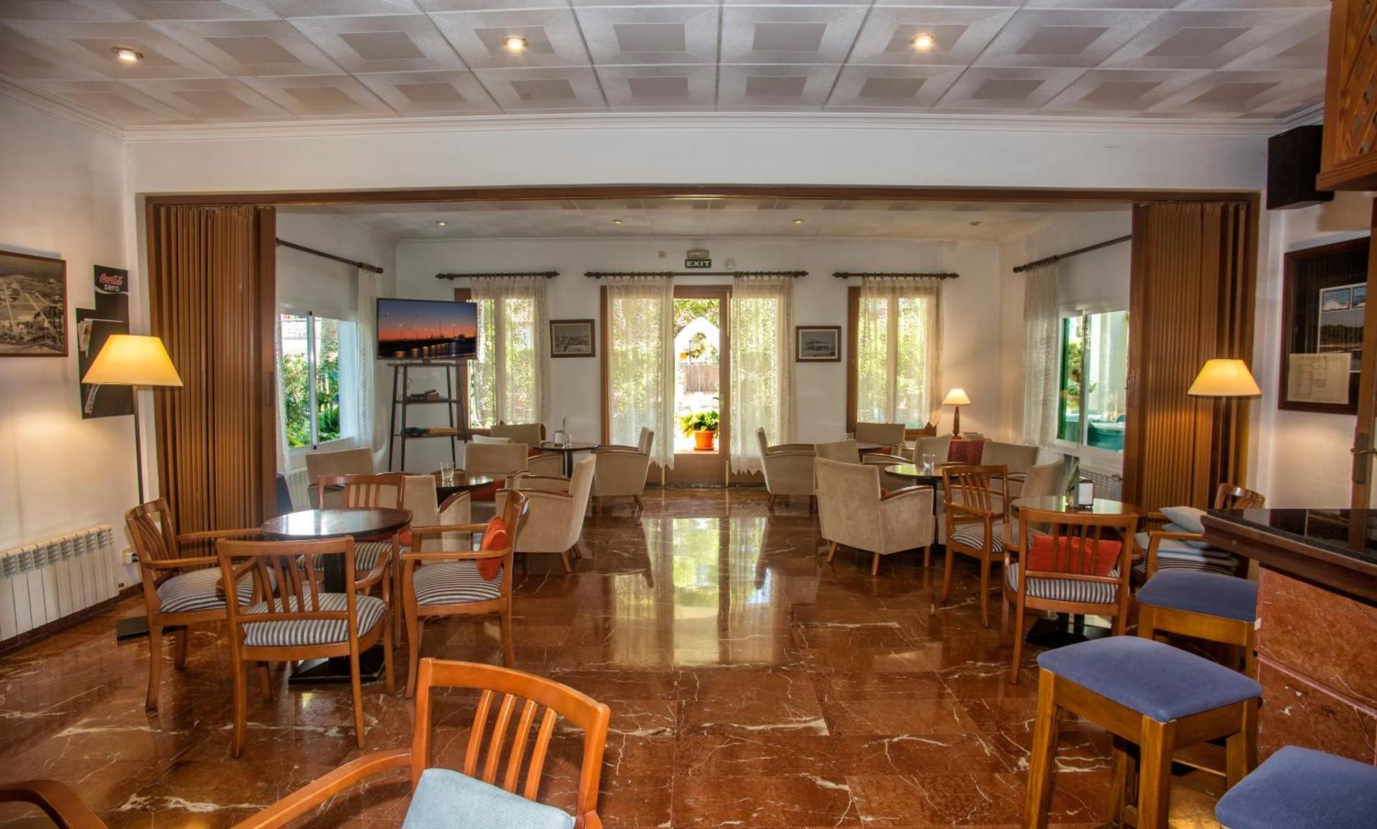 Hotel Martorell By Mhr Колонья Сант Джордин Экстерьер фото