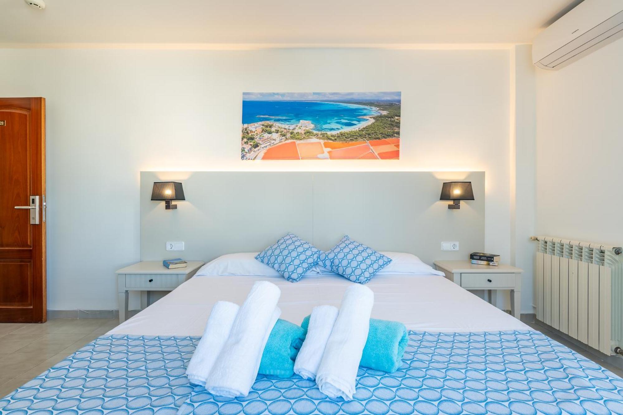Hotel Martorell By Mhr Колонья Сант Джордин Экстерьер фото